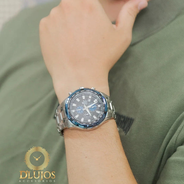 EF-539D-1A2VUDF Reloj puesto en modelo 