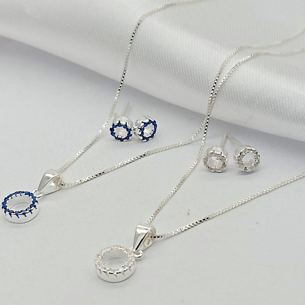 Set femenino de plata 925 con cadena, dije y topos diseño exclusivo en Colombia

Joyería de plata para mujer plata fina para dama Conjunto de joyas 