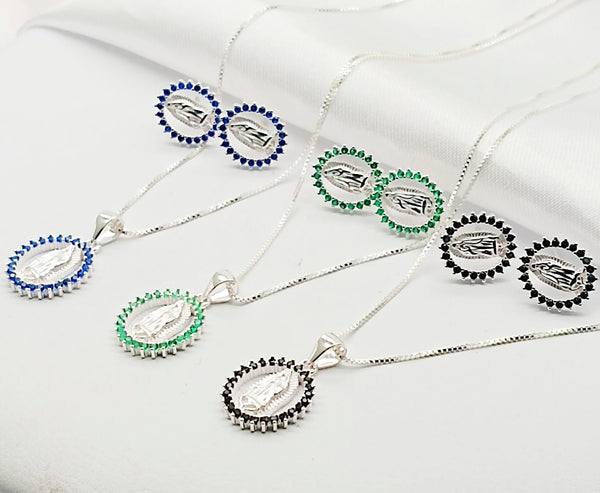 Set femenino de plata 925 con cadena, dije y topos diseño exclusivo en Colombia

Joyería de plata para mujer plata fina para dama Conjunto de joyas 