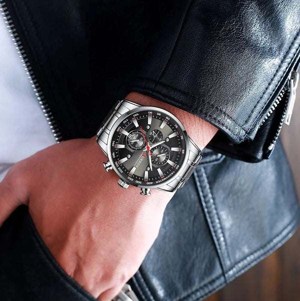 Reloj Curren M-8351-4 Pulso Acero Plateado Fondo Negro