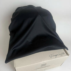 Un accesorio no es solo un complemento, es una declaración de estilo. Adler la corona de la elegancia gorras que hablan por si solas Frase para el tipo de lente Características destacadas:✔ Materiales de Alta calidad – Las Gorras Premium Adler están hechas en algodón 80% poliéster 20%, estos materiales proporciona una textura suave, duradera y cómoda.✔ Diseño y confección detallada – Las gorras premium Adler tienen diseño y confección detallada , con atención a los detalles como la costura, los bordes y las