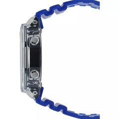 G-shock Referencia: ga-2100hc-2adrGenero: Hombre Composición: analogo, digital, cronometro, temporizador, alarma, calendario. Materiales: resina Color: Azul Impermeabilidad: 20 atm  Cristal: mineral Producto con garantía de 1 año en funcionamiento . Recomendaciones Reloj con resistencia al agua para sumergirse. No manipular los botones cuando se esté en contacto con el agua.