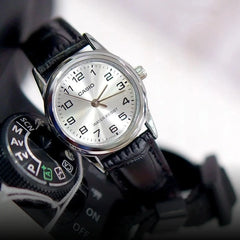 Reloj Casio Dama Pulso Cuero Negro Clasico Caja Plateada