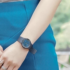 asi te luce reloj casio Unisex MQ-76-2ALDF resina negro esfera azul matralizado 