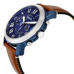 Marca: Fossil Referencia: FS5151Género: Hombre Composición: Analogo, cronógrafo, Materiales: Acero inoxidable y cuero Color: Marron y azul Impermeabilidad: 5atmCristal: mineral Producto con garantía de 1 año en funcionamiento Te obsequiamos 1 año de cortesía en batería en nuestra tienda física. Recomendaciones Reloj con resistencia al agua para chorro, no sumergible. No manipular los botones cuando esta en contacto con el agua